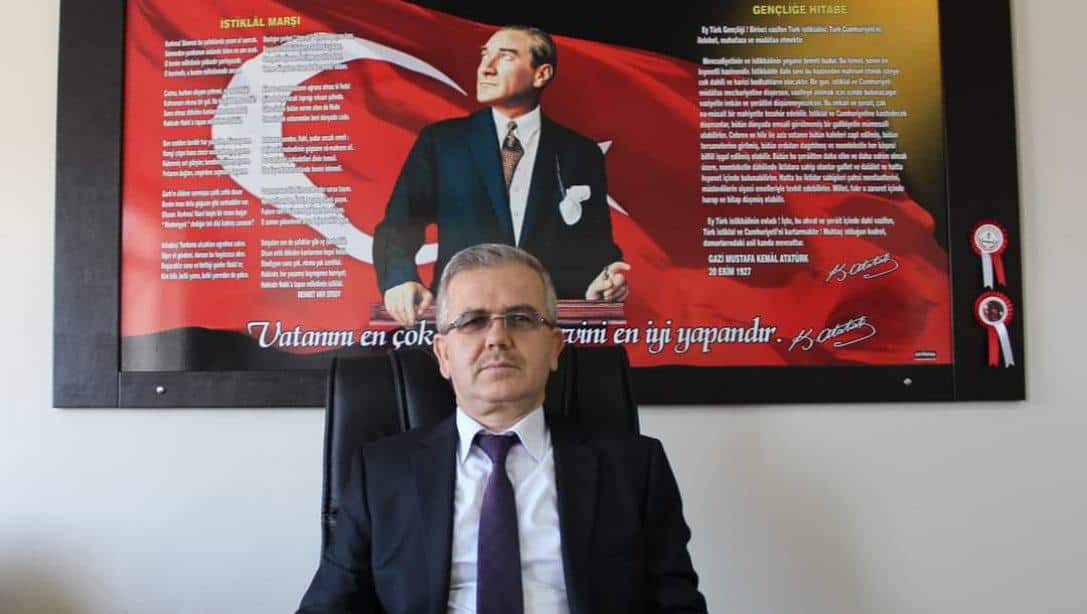İlçe Millî Eğitim Müdürümüz Mehmet Şentürk 'ün  Yarıyıl Mesajı