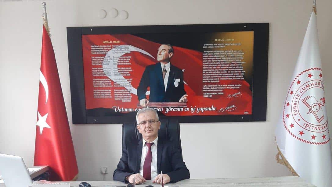 İLÇE MİLLÎ EĞİTİM MÜDÜRÜ MEHMET ŞENTÜRK 'ÜN 2022-2023 EĞİTİM VE ÖĞRETİM YILI 2. DÖNEM MESAJI